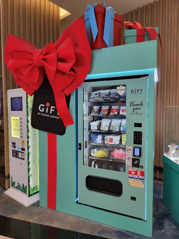 Toy Vending Machine RVS